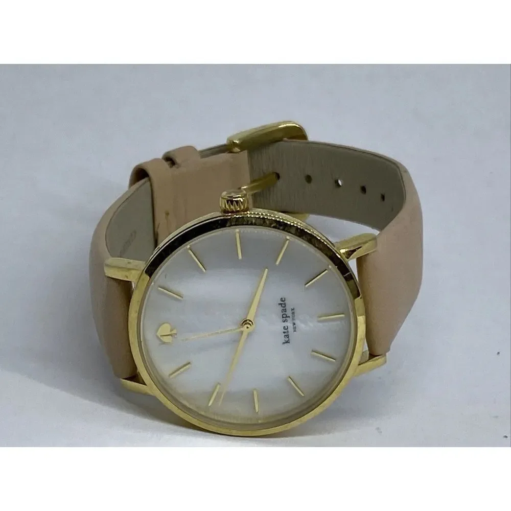 Kate Spade New York 0073 Women Beige Leather White Analog Dial Wrist Watch XX557